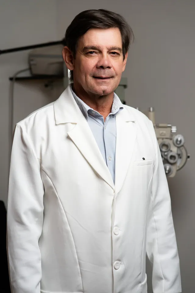 Dr. Marcos de Castro Fonseca — oftalmologista na Asa Sul